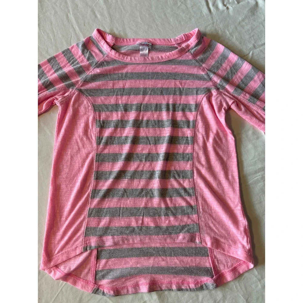 Justice Striped Top Girls Size 8 Pink‎ Gray Excellent High-Low Long Sleeve Shirt